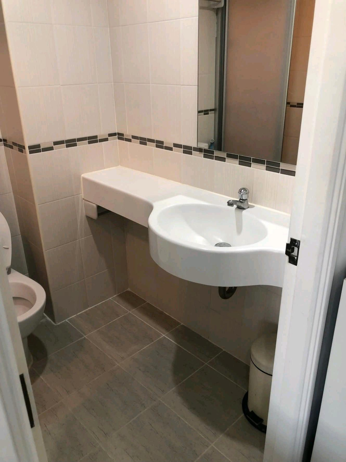 For RentCondoRamkhamhaeng, Hua Mak : ✨ Beautiful room, good location, good price, close to the BTS, only 800 meters ✨ Available, ready to move in on April 1, 2026.