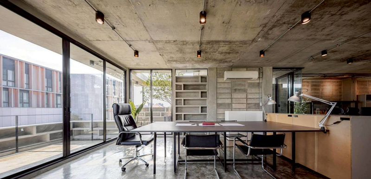 For SaleHome OfficeSapankwai,Jatujak : For sale ‼️ Land with buildings, 3-story building, modern Brutal Loft style, premium level, area 82 square meters, 4 work rooms, 3 bathrooms, 2 meeting rooms, Lat Phrao Road, Chandrakasem Subdistrict, Chatuchak District, Bangkok.