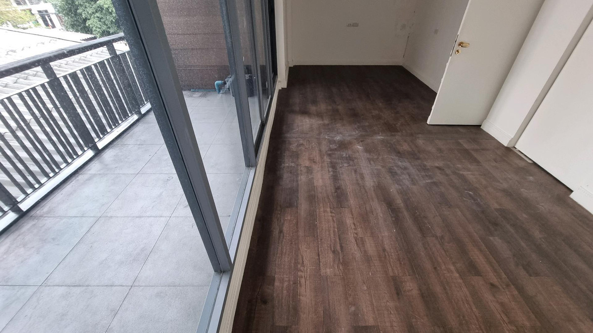 ให้เช่าร้านค้า/ตลาดนัดสุขุมวิท อโศก ทองหล่อ : พื้นที่ ให้เช่า ทองหล่อ 182.7 ตรม. เพดานสูง (ทักมามีให้เลือกหลายที่ในสุขุมวิท)