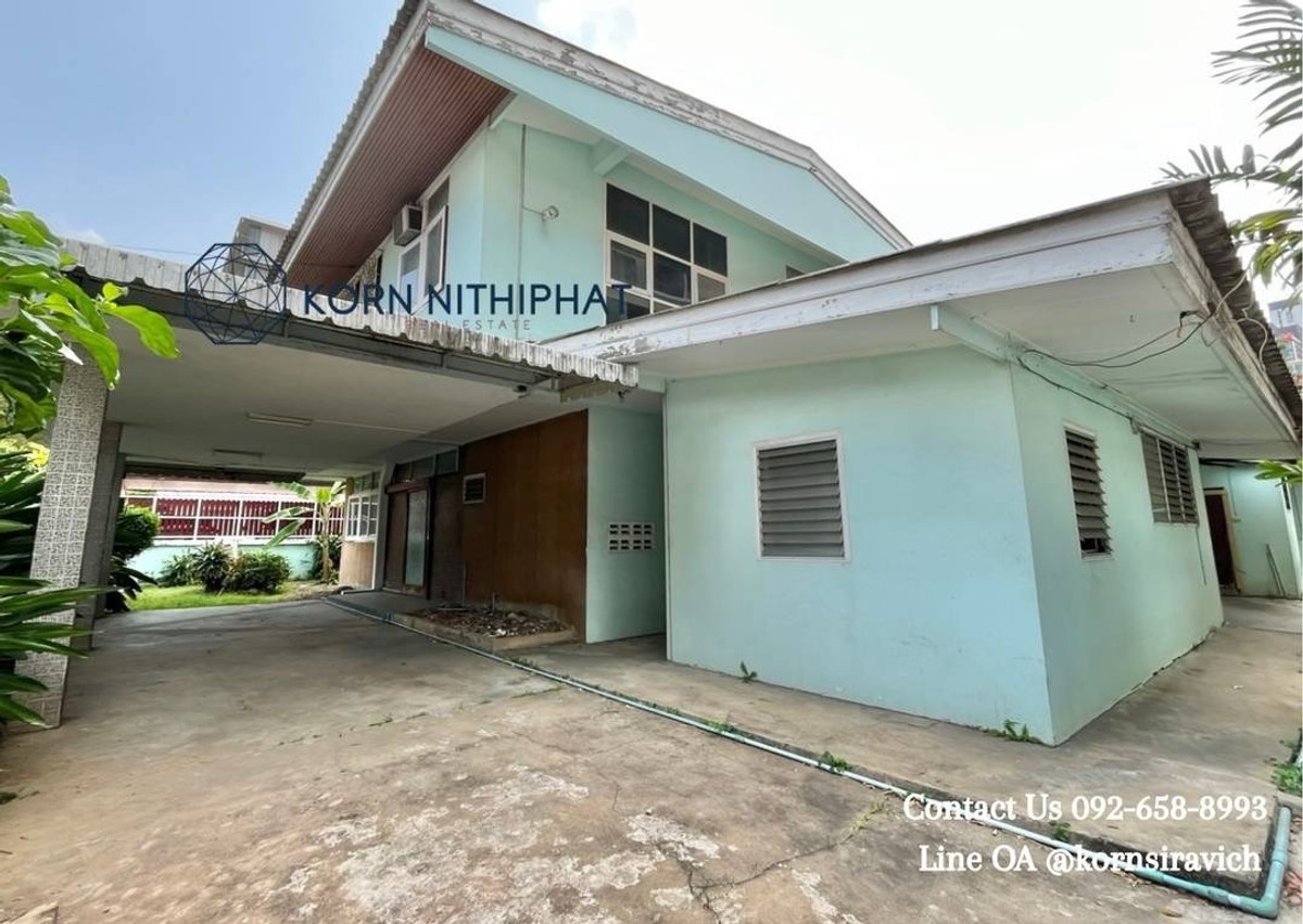 ให้เช่าร้านค้า/ตลาดนัดสุขุมวิท อโศก ทองหล่อ : บ้านเดี่ยวทำธุรกิจได้ | สุขุมวิท 39 พร้อมพงษ์ | ที่ดิน 200 ตร.วา | 曼谷黄金地段别墅出租 | 素坤逸39巷 鹏蓬 | 适合咖啡店·诊所·办公 | プロンポン高級一戸建て｜事業用可｜駐車場多数