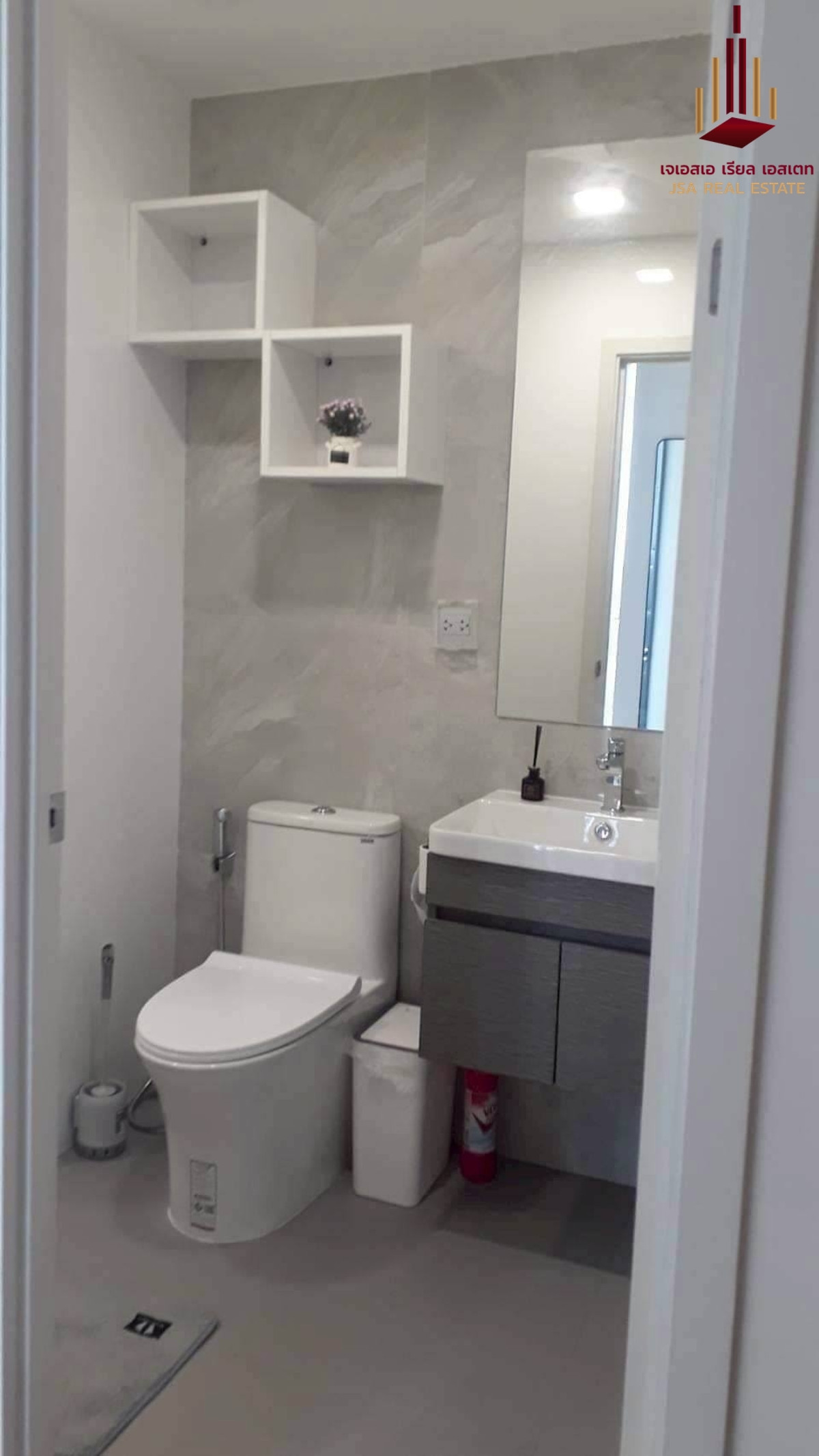 For RentCondoRamkhamhaeng, Hua Mak : ✨ For Rent: Modiz Rhyme Ramkhamhaeng Condo ✨ 💰 Only 13,500 THB/month