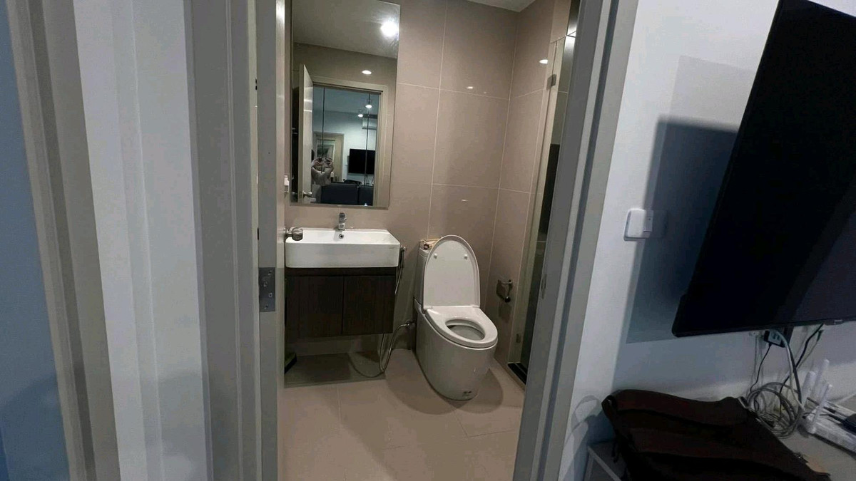 For RentCondoPinklao, Charansanitwong : 🏙️For rent, beautiful room, river view, Parliament Building @ideoCh70, fully furnished, electricity complete, message me 📲or Line: 0616395225