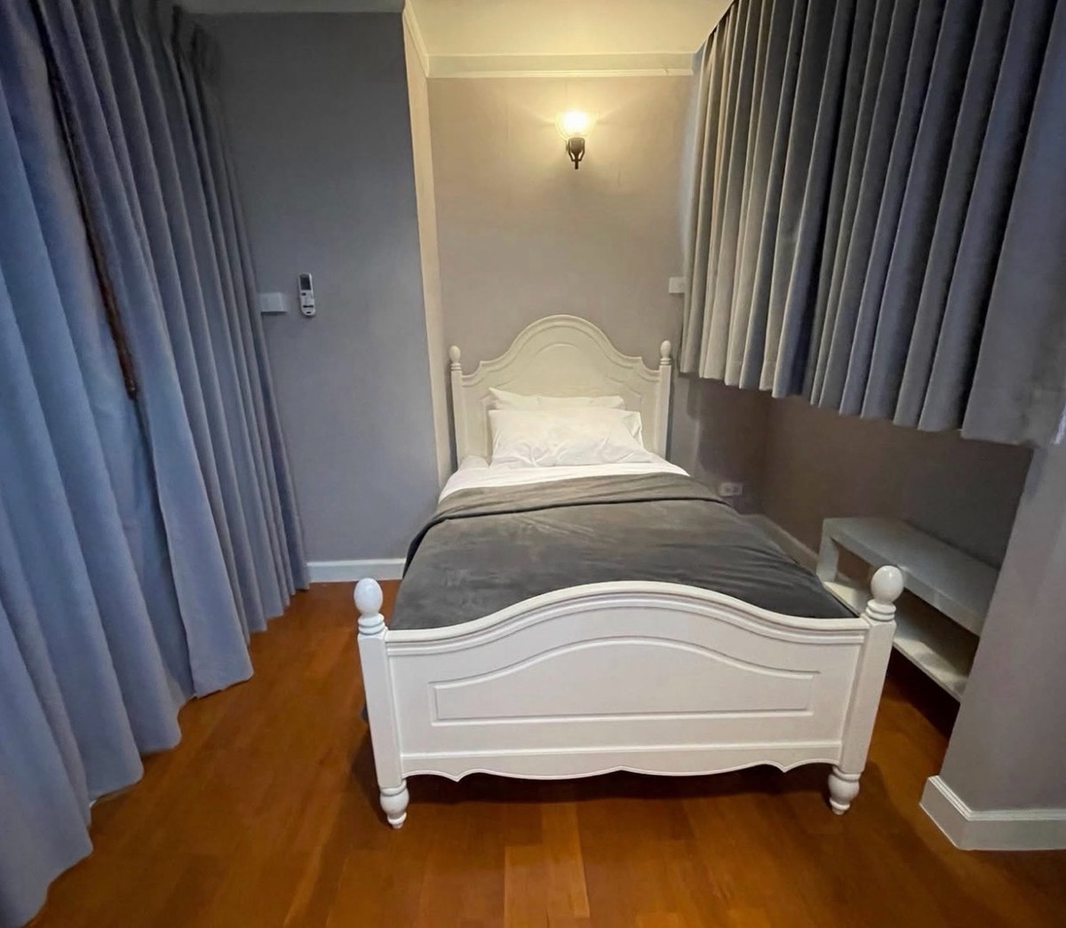 คอนโดสุขุมวิท อโศก ทองหล่อ : คอนโดลงทุน สุขุมวิท 39 ใกล้ BTS พร้อมพงษ์ ปล่อยเช่า 60,000 บาทต่อเดือน กลุ่มผู้เช่าต่างชาติชัด ใกล้ EmQuartier และ Fuji Supermarket