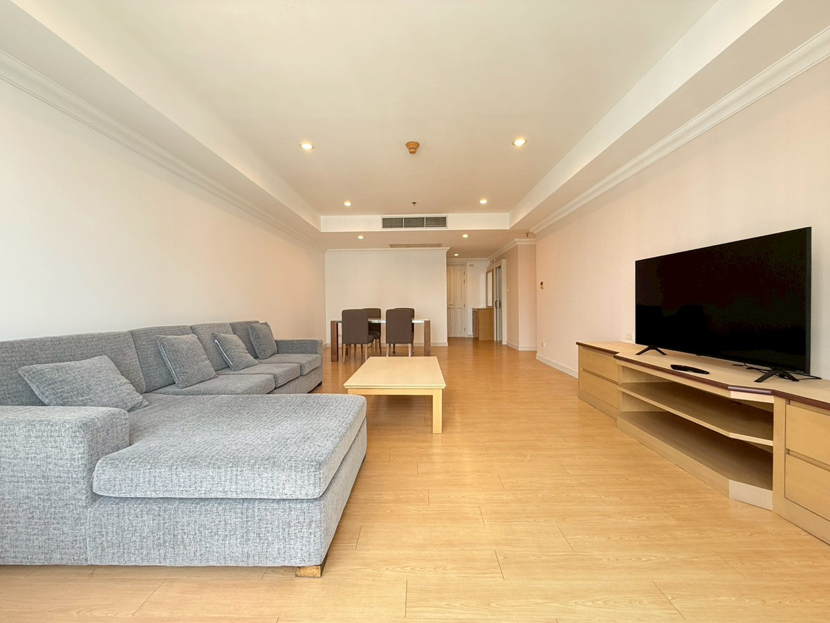 For RentCondoSukhumvit, Asoke, Thonglor : ‼️3 Bedroom Condo for Rent - in Sukhumvit Soi 24 Just 400 m from BTS Phrom Phong‼️