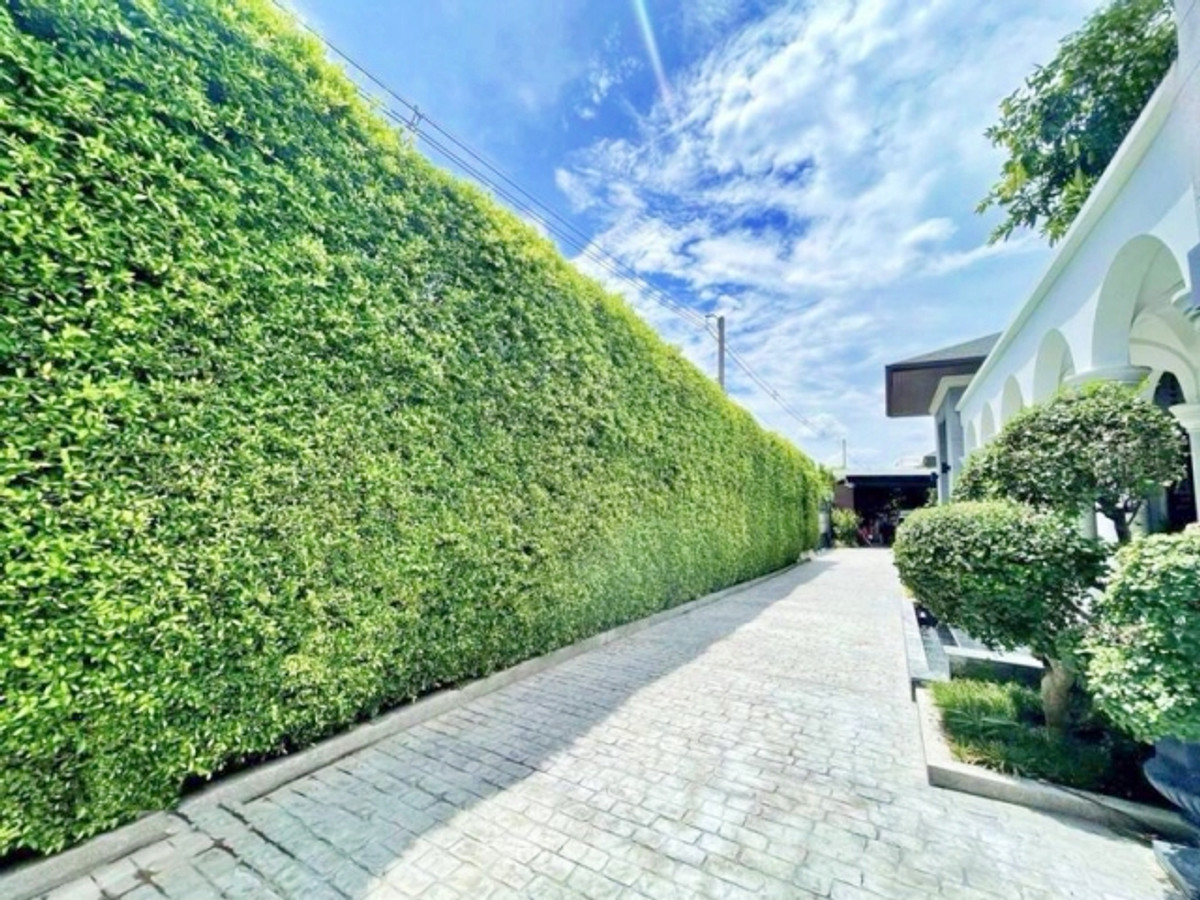 ขายบ้านแจ้งวัฒนะ เมืองทอง : คฤหาสน์หรู ใจกลางเมือง เมืองทองธานี โครงการ 5 ทำเลศักยภาพ ใกล้ทางด่วน–ศูนย์ราชการ–สนามบินดอนเมือง พร้อมเข้าอยู่