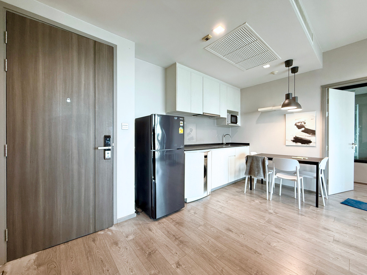 ให้เช่าคอนโดลาดพร้าว เซ็นทรัลลาดพร้าว : 🚀 Whizdom ลาดพร้าว - 55ตรม. 2นอน2น้ำ ทิศตะวันออก 092-545-6151 (ทีม)