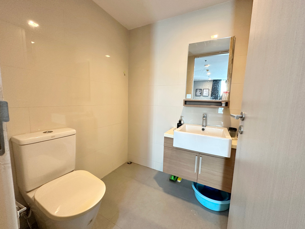 For SaleCondoLadprao, Central Ladprao : 🟢"Knot is comfortable" ready to take care of🟢 / Room never rented out / Condo for sale Haus 23, 24th floor, near MRT Lat Phrao, 2xx meters, can walk.