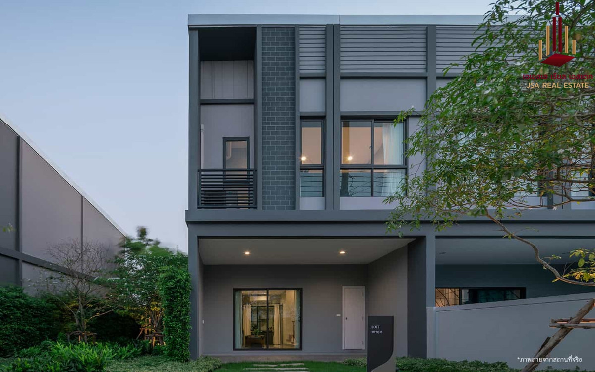 For SaleSamut Prakan,Samrong : ✨ For Sale: V Compound Bangna ✨ 💰 Only 2,890,000 THB