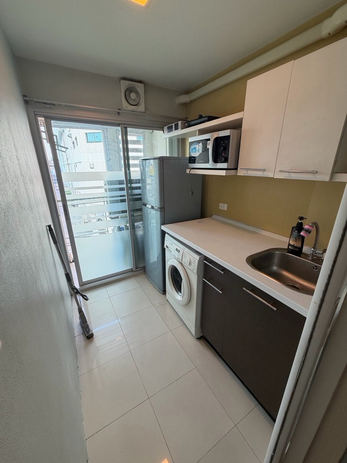 For RentCondoOnnut, Udomsuk : ✨ The Room 79 – Big room, hard to find!