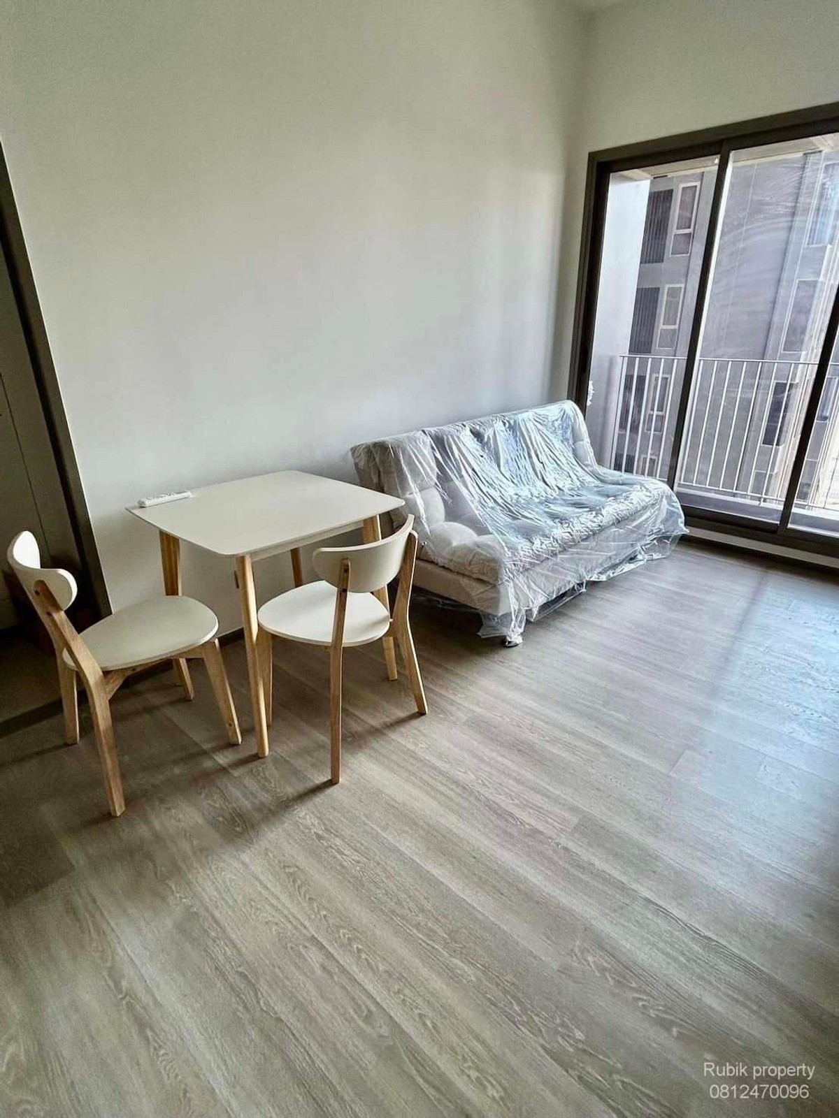 For RentCondoSathorn, Narathiwat : 📣 #Condo for rent #Ready to move in ✨ Rhythm Charoenkrung Pavilion ✨ RB1735