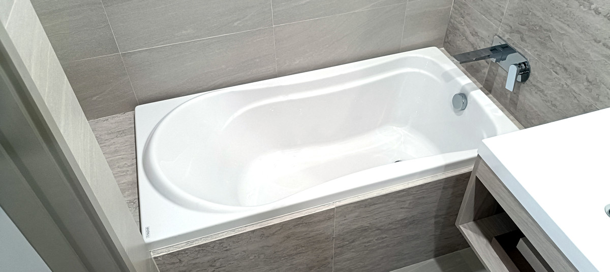 ขายคอนโดสุขุมวิท อโศก ทองหล่อ : 🔥 หลุดจอง! ถูกกว่าราคาตลาด 8 แสน | Reference Ekkamai ชั้น 18 ห้องมุม ทิศตะวันออก แต่งครบพร้อม Notch Furniture*