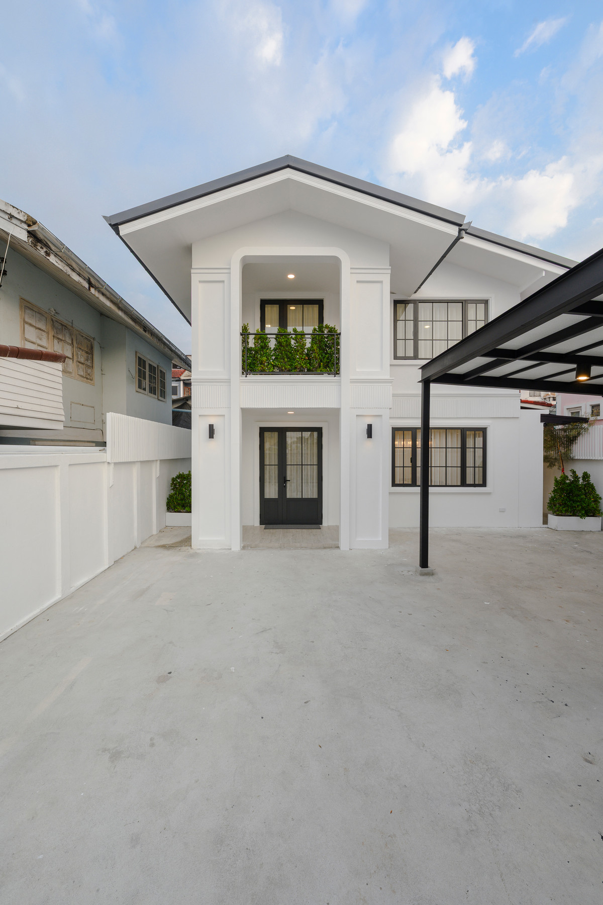 For SaleHouseOnnut, Udomsuk : S2959 Single house for sale, newly decorated, ready to move in, Soi On Nut 44.