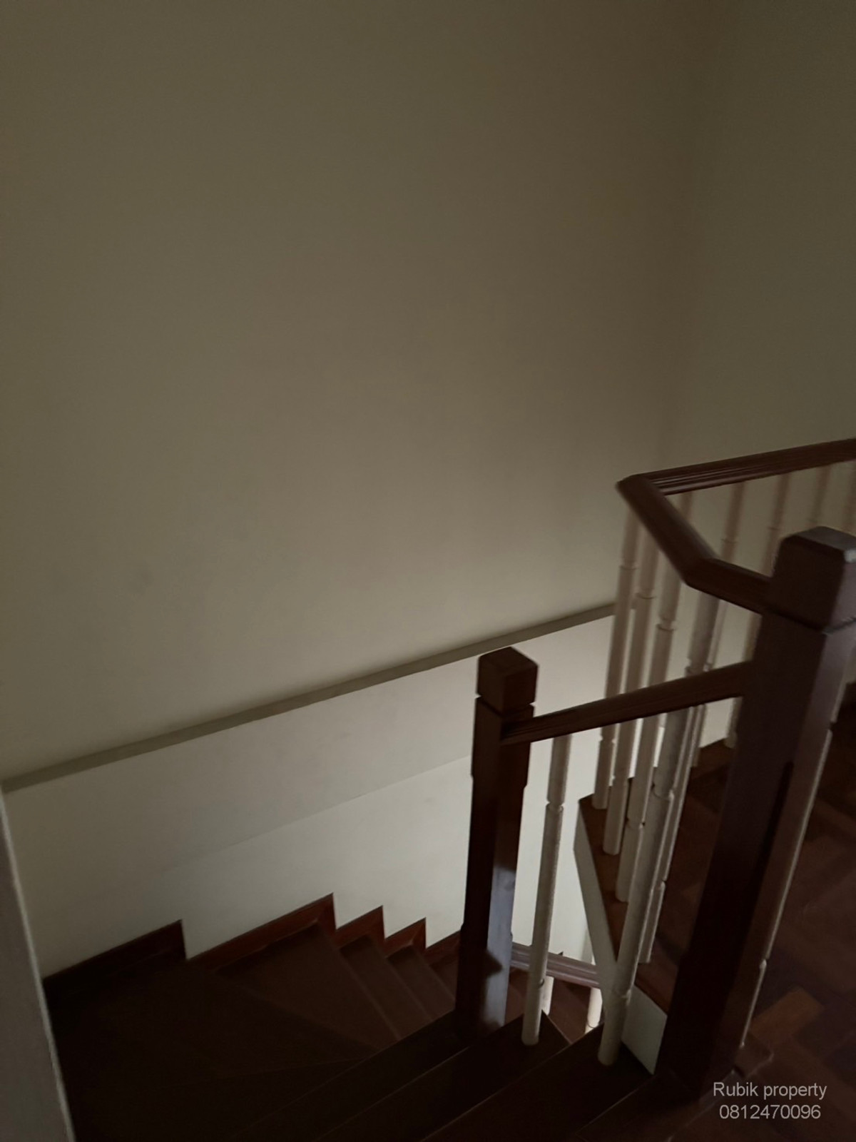 ขายทาวน์โฮมรัชดา ห้วยขวาง : 🏡 ขายทาวน์โฮม บ้านกลางเมือง 2 – รัชดา ประชาอุทิศ (ซอยสถานทูตลาว / เหม่งจ๋าย) RB1723