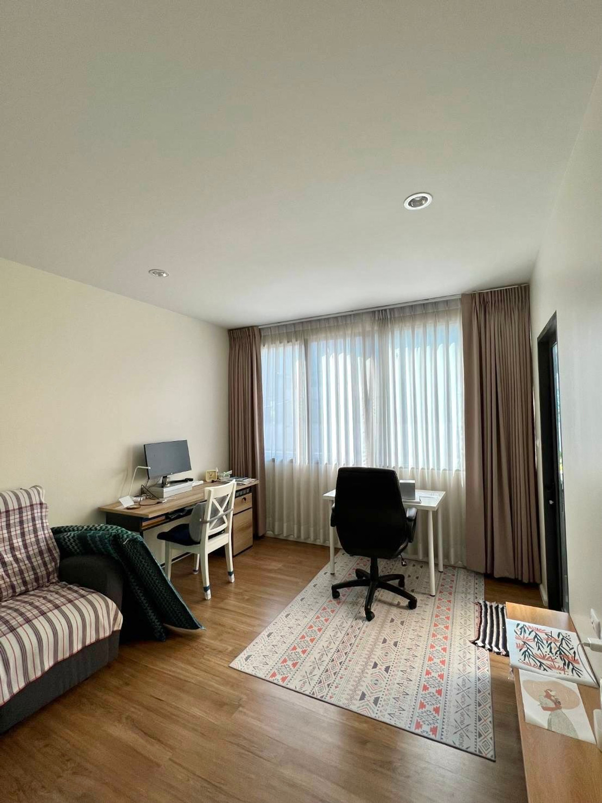 ขายบ้านพัฒนาการ ศรีนครินทร์ : ขาย  Baan Klang Muang Rama9 - Krungthepkreetha 3 ห้องนอน 18.10 ตร.วา 