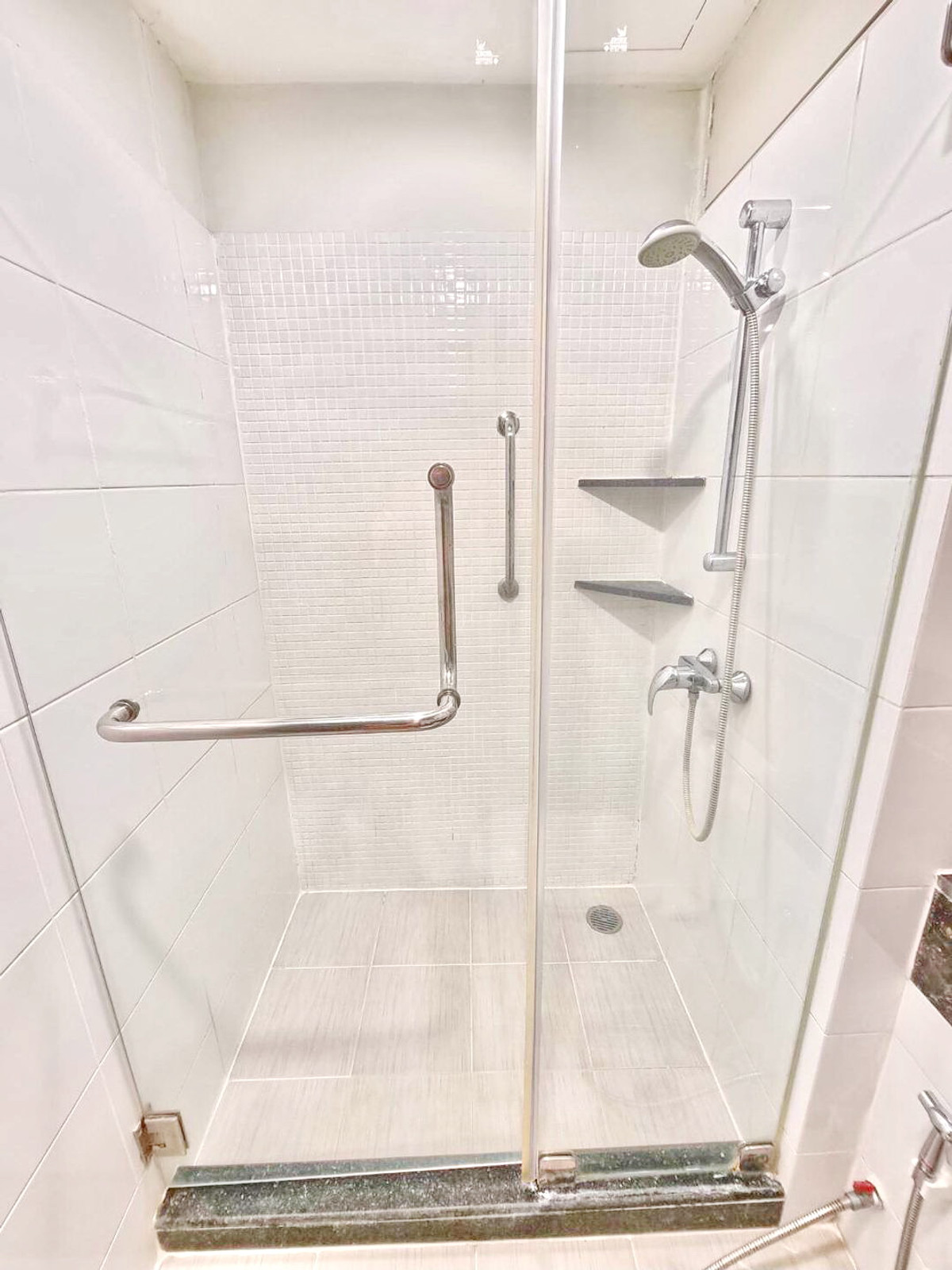 ให้เช่าคอนโดรัชดา ห้วยขวาง : 9777♛ให้เช่าคอนโด 2 ห้องนอน♙ไดมอนด์ รัชดา♜MRT ห้วยขวาง∞099-5919653,065-9423251🜲Line@sureresidence