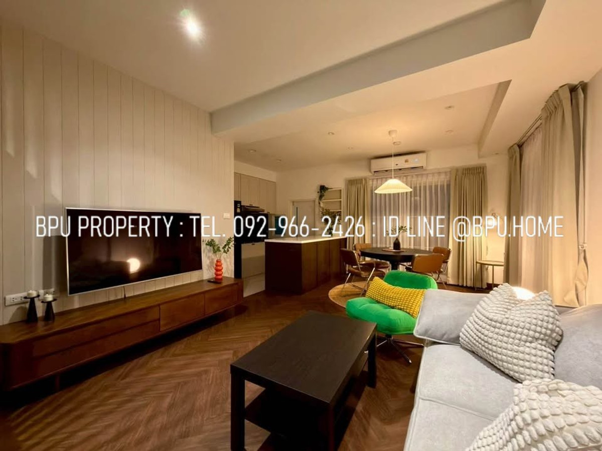 ให้เช่าทาวน์โฮมบางนา แบริ่ง ลาซาล : ** ให้เช่าทาวน์โฮม 3 ห้องนอน ** อินดี้ บางนา-รามคำแหง2 ใกล้ เมกะ บางนา