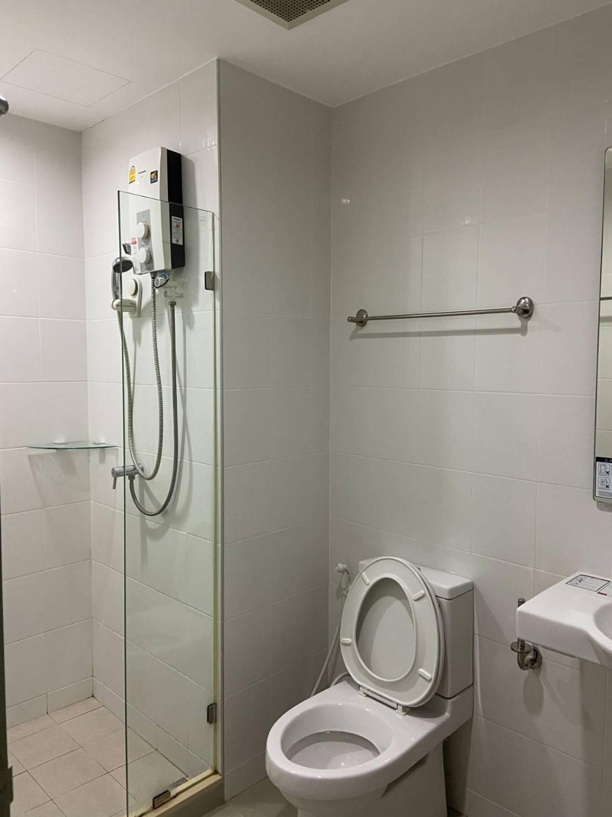 ให้เช่าคอนโดท่าพระ ตลาดพลู วุฒากาศ : ว่างให้เช่า Ideo Sathorn Thapra ห้องใหญ่ ใกล้รถไฟฟ้า แหล่งของกิน เดินทางง่าย นัดชมโทร / ไลน์ได้เลยค่ะ