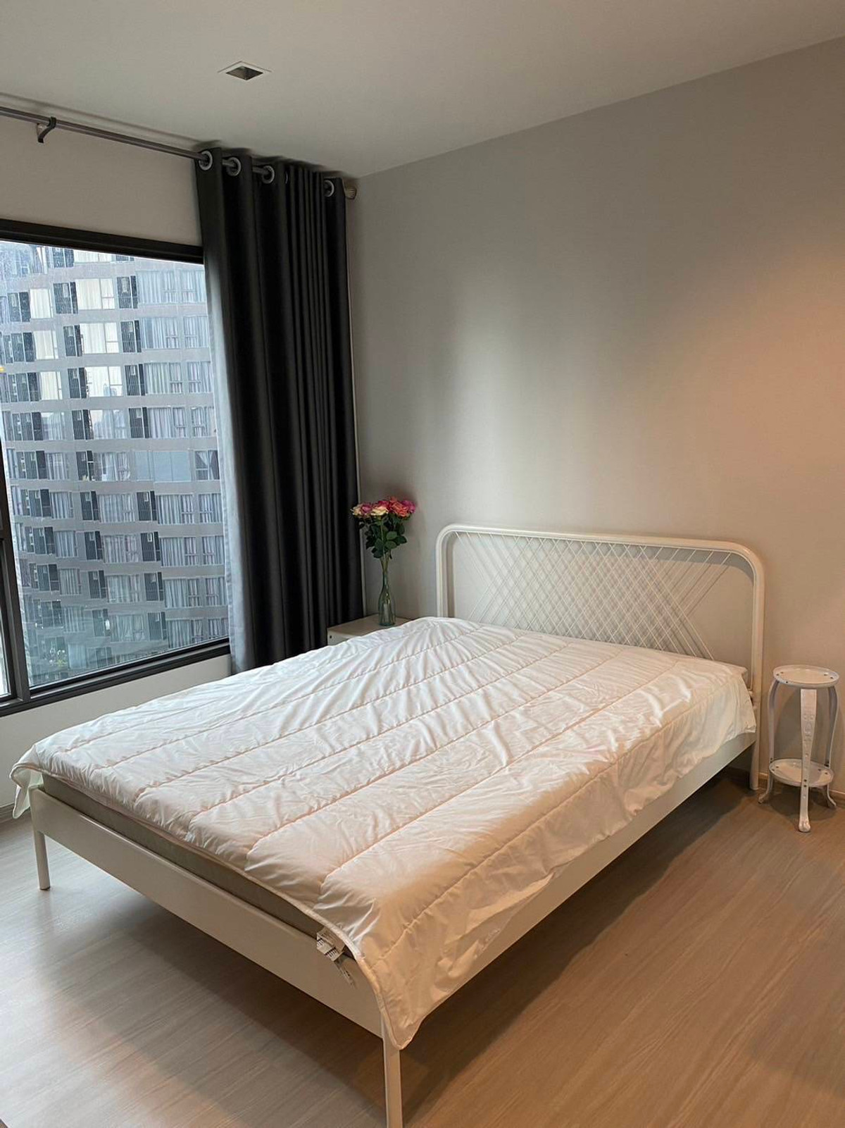 ให้เช่าคอนโดพระราม 9 เพชรบุรีตัดใหม่ RCA : ให้เช่าคอนโด Life Asoke Rama9 คอนโดแต่งครบพร้อมเข้าอยู่ใกล้รถไฟฟ้าMRTพระราม9เดินทางสะดวก!!