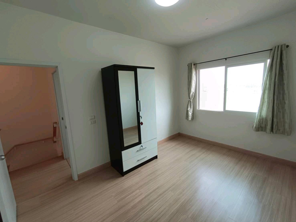 ขายทาวน์โฮมลาดกระบัง สุวรรณภูมิ : บ้านคุณภาพในทำเลที่ใช่ ราคาตัดสินใจง่าย หลังบ้านไม่ชนใคร เป็นส่วนตัว