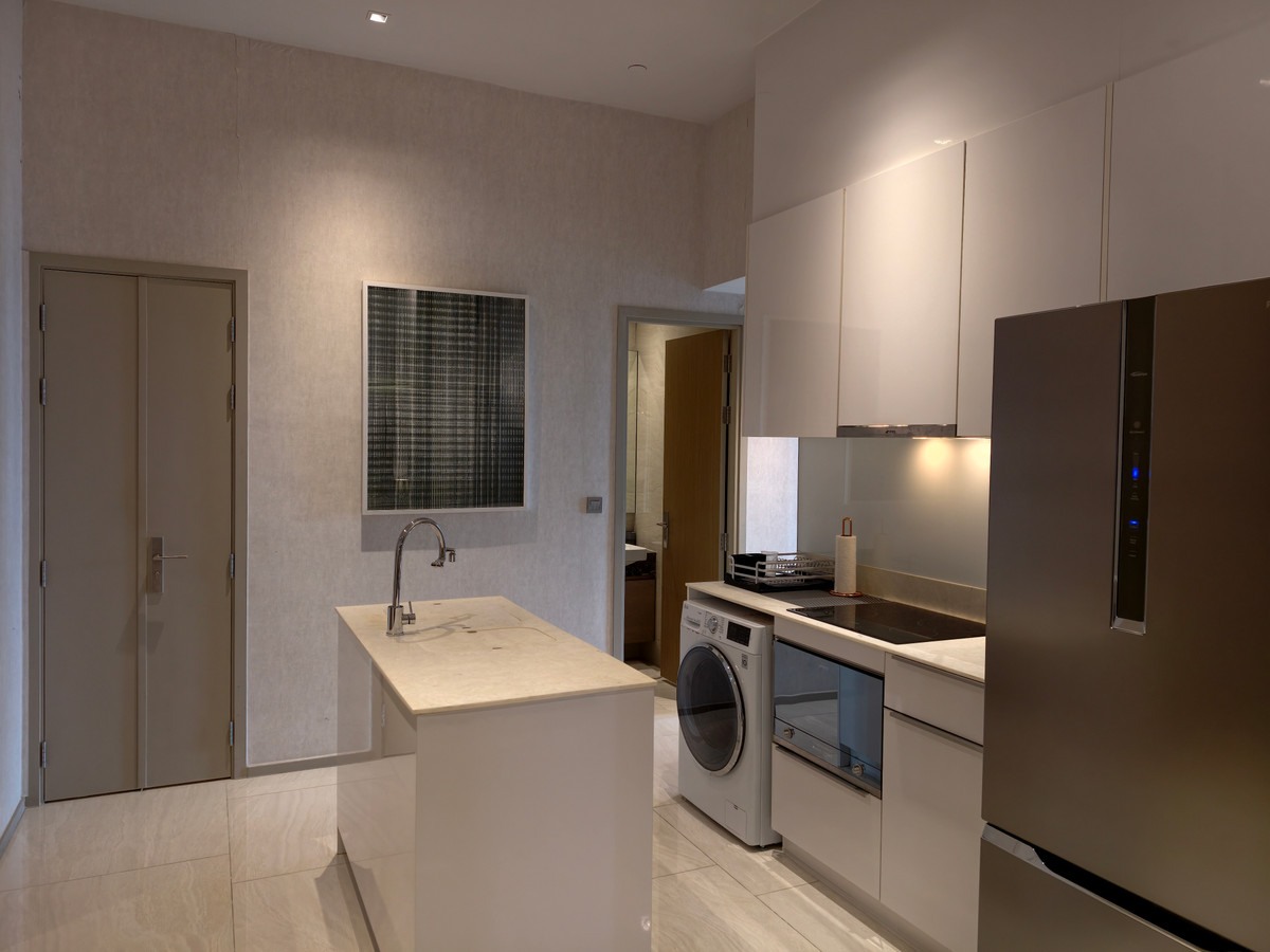 For RentCondoSilom, Saladaeng, Bangrak : ✨ High Floor | Mahanakhon View -- 2 beds