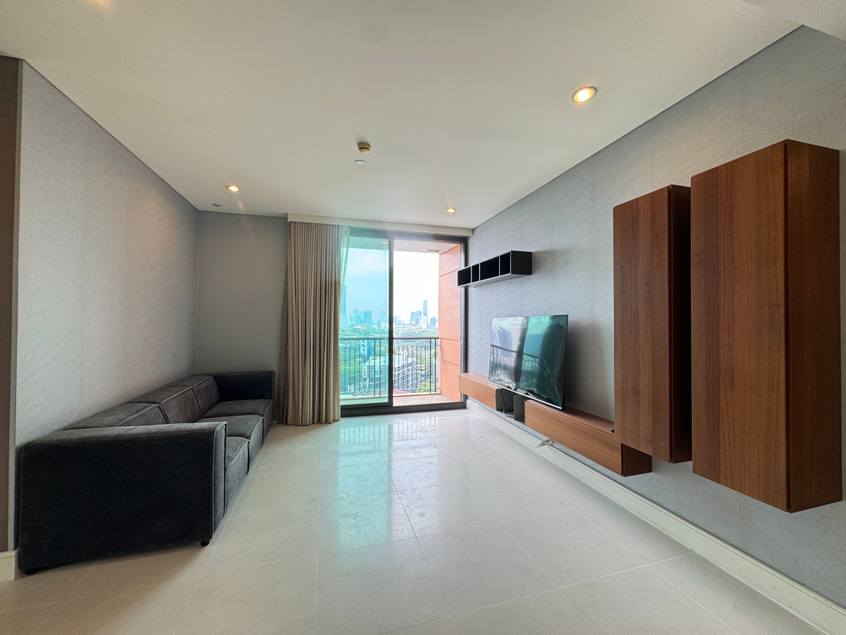 For RentCondoSukhumvit, Asoke, Thonglor : ✨ Luxury Spacious Residence in Aguston Sukhumvit 22 | Large 2-Bedroom with Private Lift Access