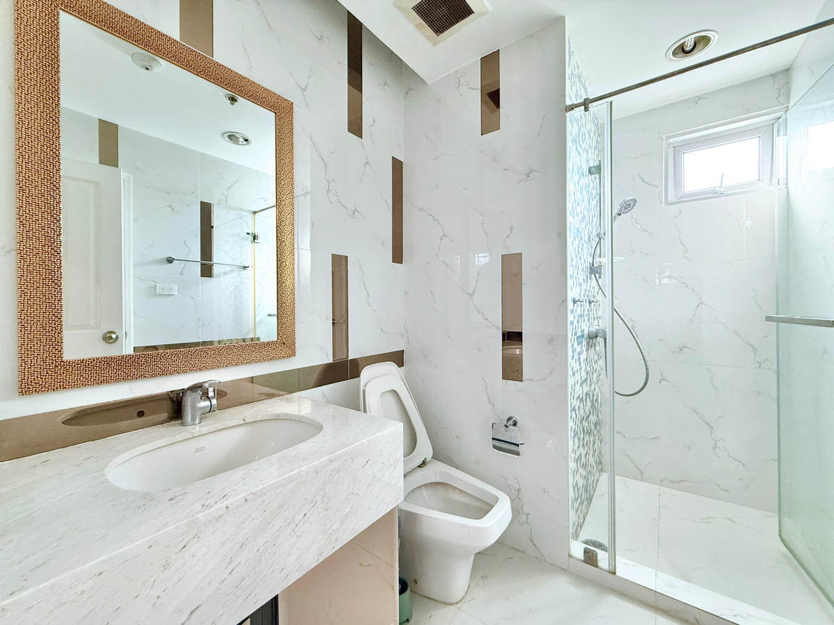 ให้เช่าคอนโดพระราม 9 เพชรบุรีตัดใหม่ RCA : 🚀 Belle Grand พระราม9 - 147ตรม. Penthouse เพดานสูง Clip(4K) 092-545-6151 (ทีม)