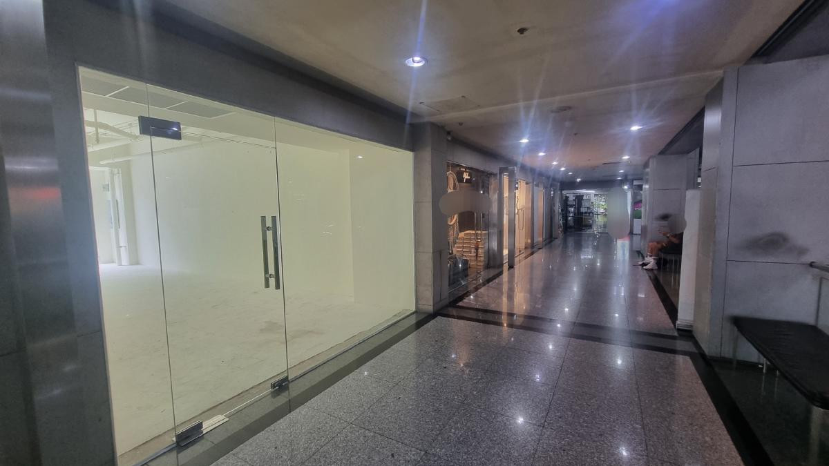 ให้เช่าร้านค้า/ตลาดนัดสุขุมวิท อโศก ทองหล่อ : ทองหล่อ ให้เช่าพื้นที่ ทำร้าน ห้องสวย ติดถนน ย่านทองหล่อ 39.5 ตารางเมตร 