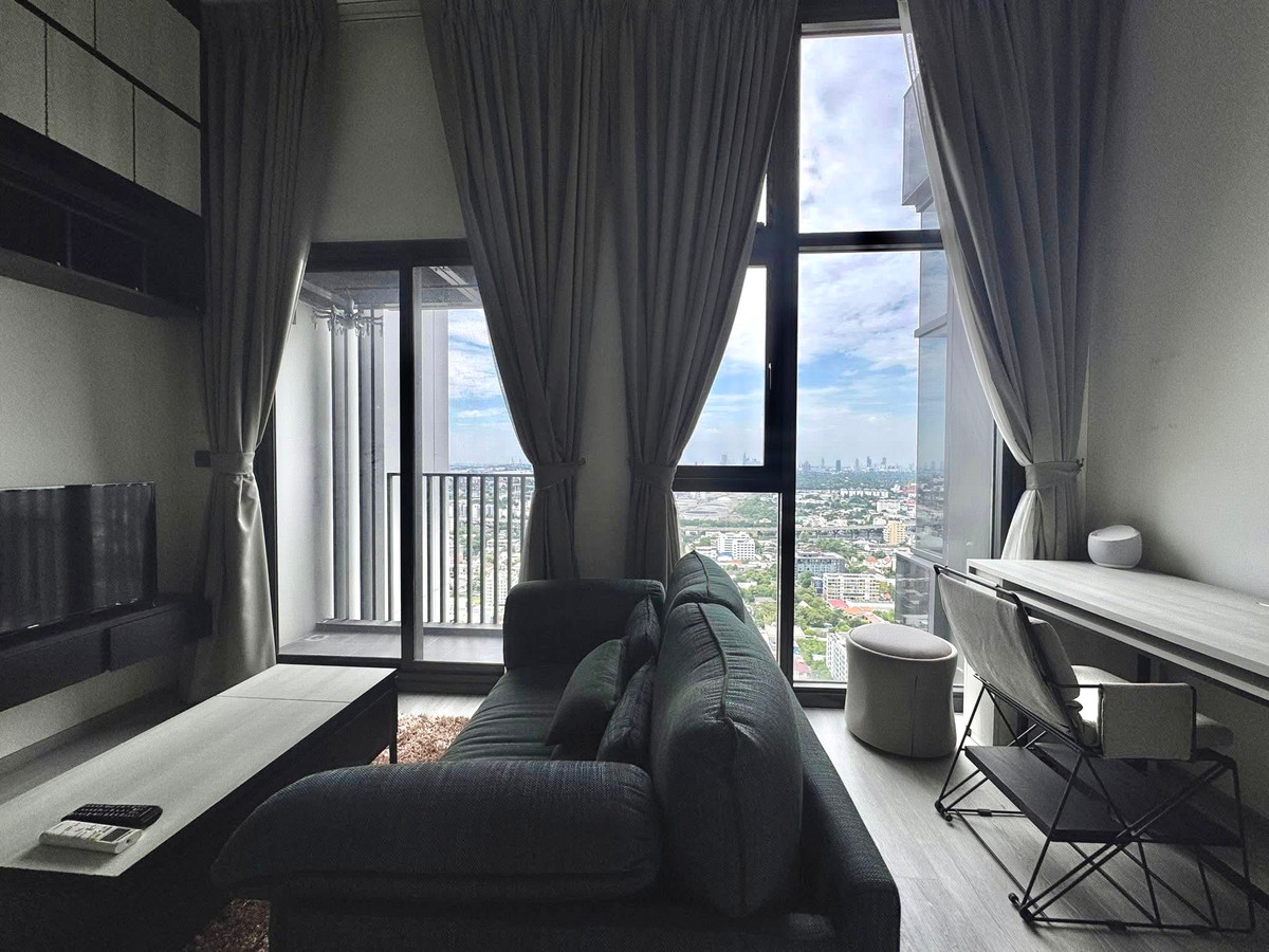 ให้เช่าคอนโดอ่อนนุช อุดมสุข : 🏙️ให้เช่าคอนโด The Line Sukhumvit 101 🌇 ห้องมุม เพดานสูง วิวแม่น้ำ + วิวพระอาทิตย์ตก (สวยมากกกกก) บรรยากาศดีสุด ๆ ค่าเช่าเพียง 23,000 บาทต่อเดือน💰