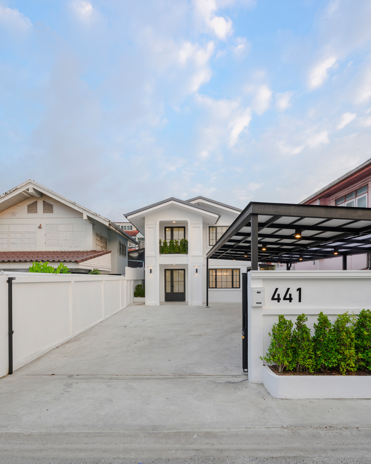 For SaleHouseOnnut, Udomsuk : S2959 Single house for sale, newly decorated, ready to move in, Soi On Nut 44.