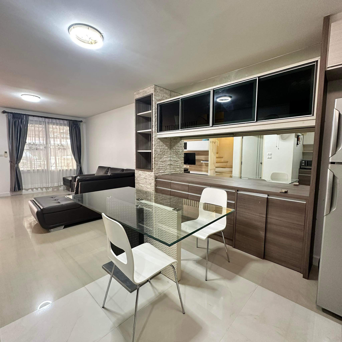 ขายทาวน์โฮมเกษตร นวมินทร์ ลาดปลาเค้า : ทาวน์พลัส เกษตร - นวมินทร์ / 3 ห้องนอน (ขายพร้อมผู้เช่า), Town Plus Kaset - Nawamin / 3 Bedrooms (SALE WITH TENENT) FAHS014