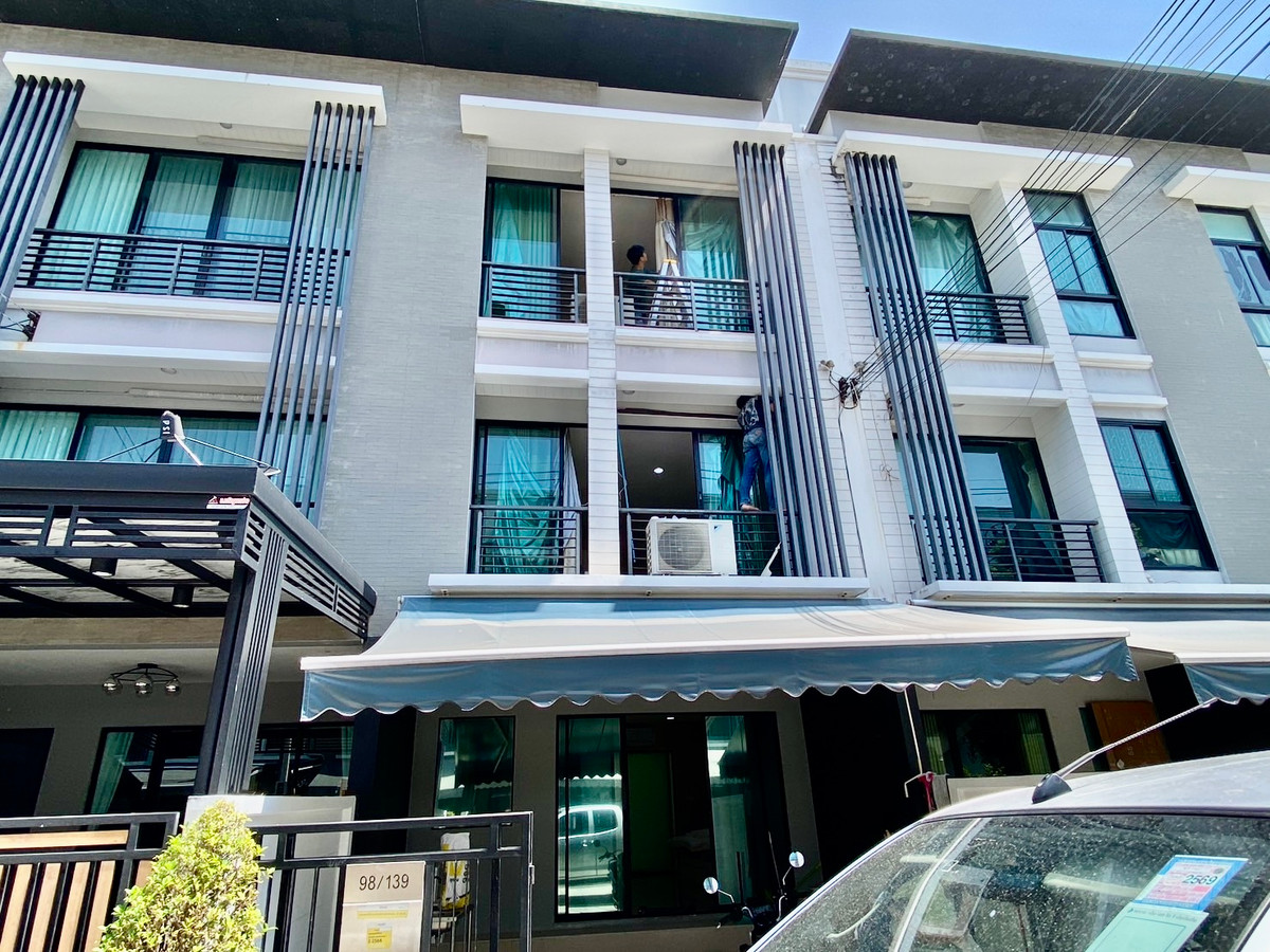 ให้เช่าทาวน์โฮมรามคำแหง หัวหมาก : ให้เช่า ทาวน์โฮม 3 ชั้น บ้านกลางเมือง พระราม 9–รามคำแหง | เฟอร์นิเจอร์ครบ พร้อมเข้าอยู่ | ทำเล Town in Town