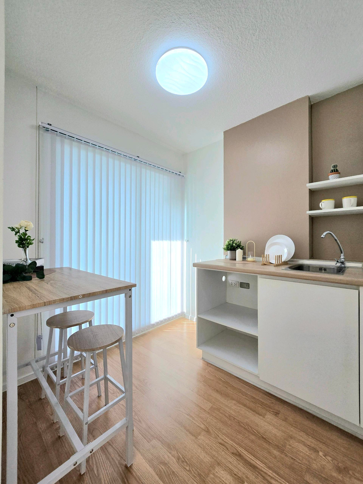 For SaleCondoLadkrabang, Suwannaphum Airport : Early million room, Lat Krabang zone, installment 5,xxx 🔥Lumpini Ville On Nut-Lat Krabang The room is ready to move in, close to the airport, convenient travel.