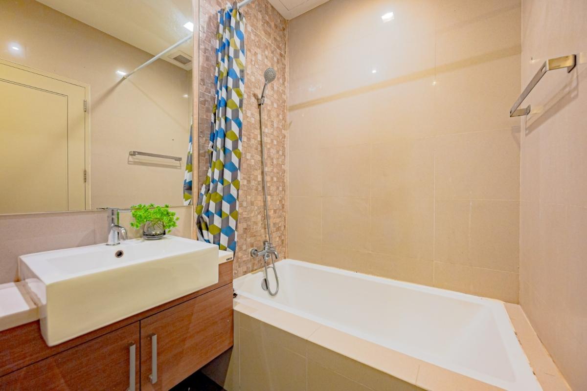 ให้เช่าคอนโดสุขุมวิท อโศก ทองหล่อ : 🔥ให้เช่าด่วน🔥โนเบิล รีวีล เอกมัย ห้องกว้าง ตกแต่งหรู วิวสวย เฟอร์นิเจอร์ครบพร้อมเข้าอยู่  ใกล้รถไฟฟ้า BTS เอกมัย