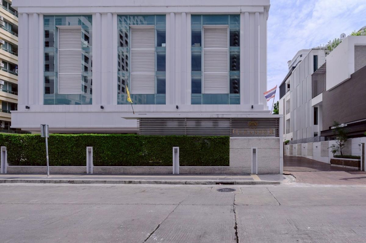 ให้เช่าคอนโดนานา : 🔥ให้เช่าด่วน🔥ดิ โอเลียนเดอร์ สุขุมวิท 11 ห้องกว้าง 2 ห้องนอน เฟอร์นิเจอร์ครบพร้อมเข้าอยู่ ใกล้ BTS นานา