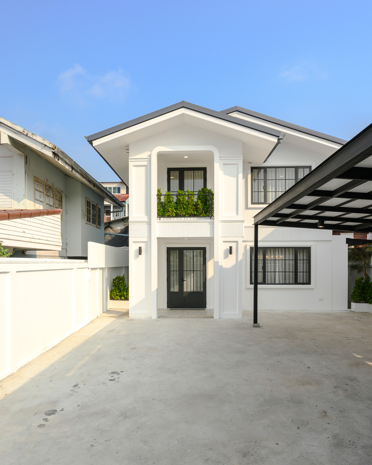 For SaleHouseOnnut, Udomsuk : S2959 Single house for sale, newly decorated, ready to move in, Soi On Nut 44.