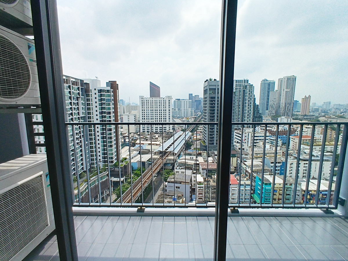 ให้เช่าคอนโดสะพานควาย จตุจักร : 🌟 ปล่อยเช่า ห้องมุม Layout พิเศษที่มีเพียงห้องเดียวในชั้น! 2BR 63.21 ตร.ม.