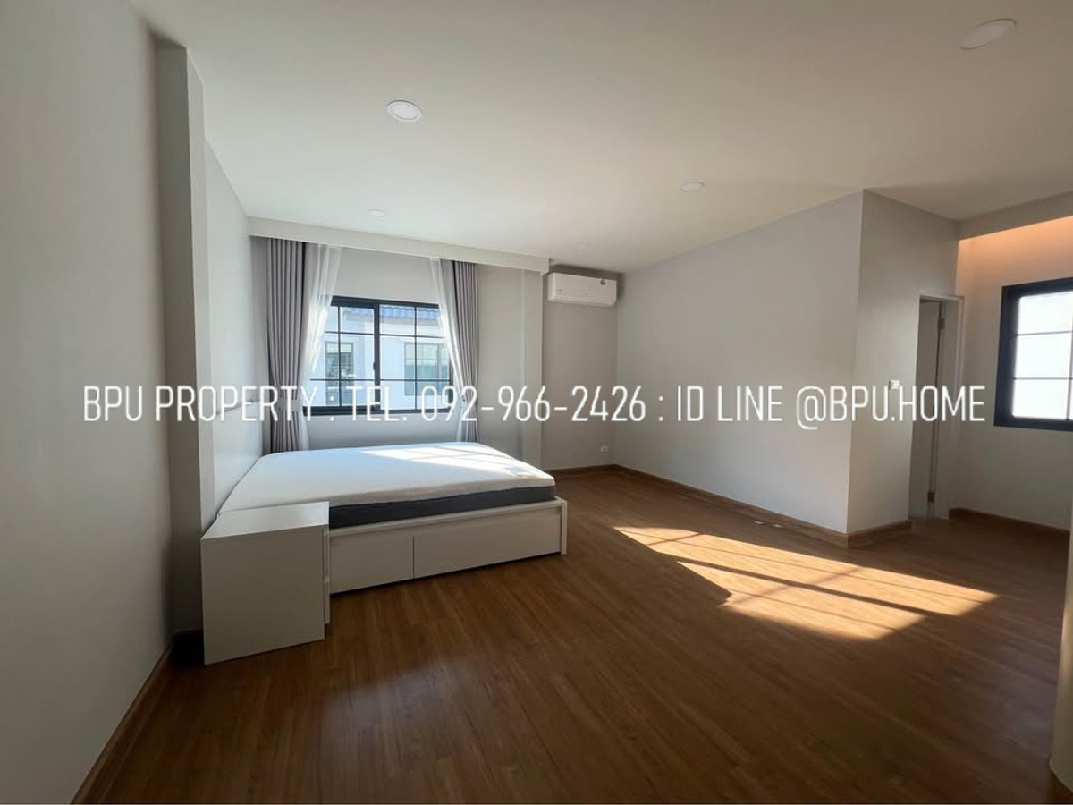 For RentHouseBangna, Bearing, Lasalle : ** 4 Bedrooms Single House for Rent ** Centro Bangna Near Mega Bangna (New Project Phase 2)