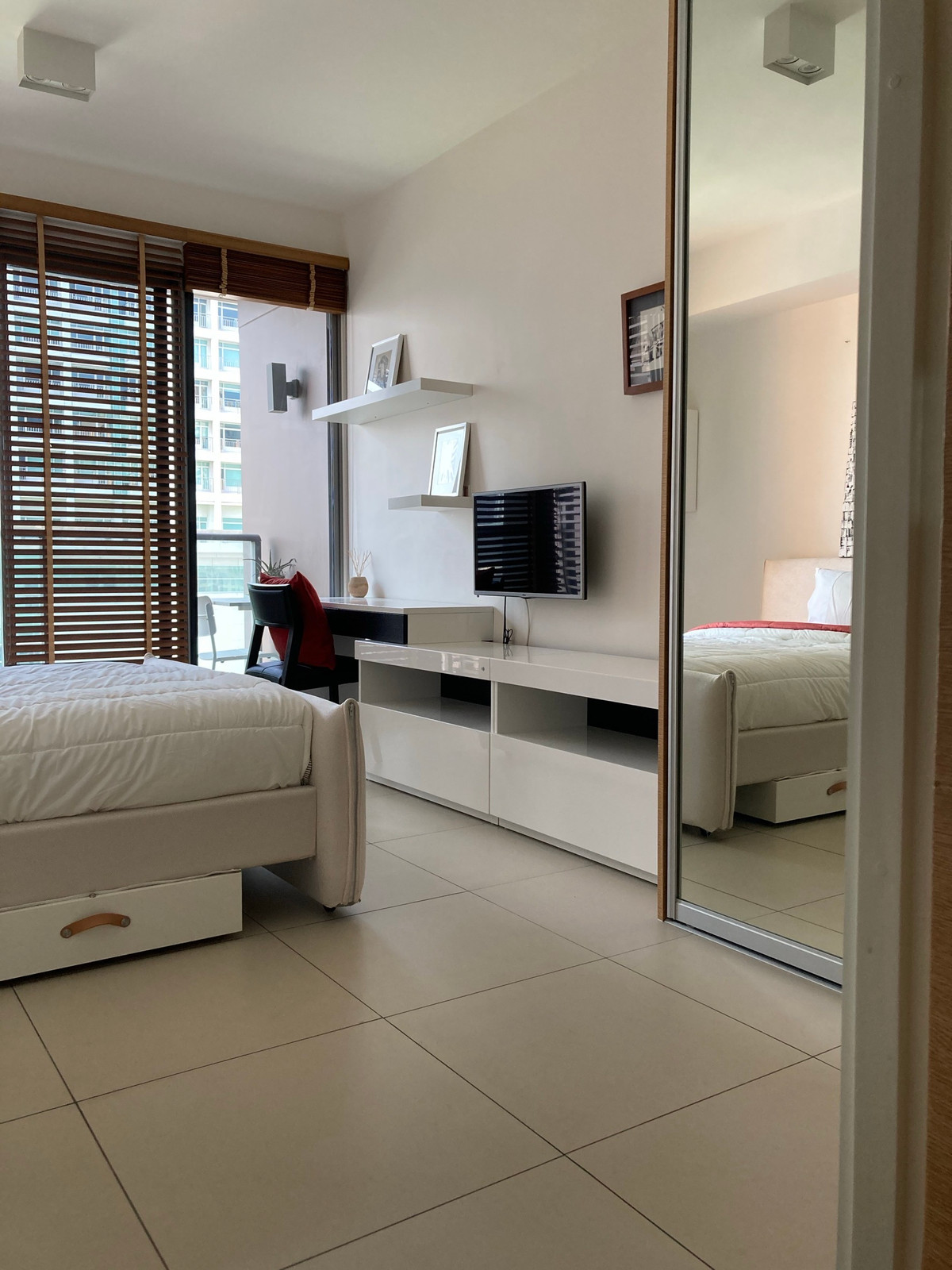 For SaleCondoSukhumvit, Asoke, Thonglor : The Lofts Ekkamai / 1 Bedroom (FOR SALE), The Lofts Ekkamai / 1 Bedroom (For Sale) JSMN020
