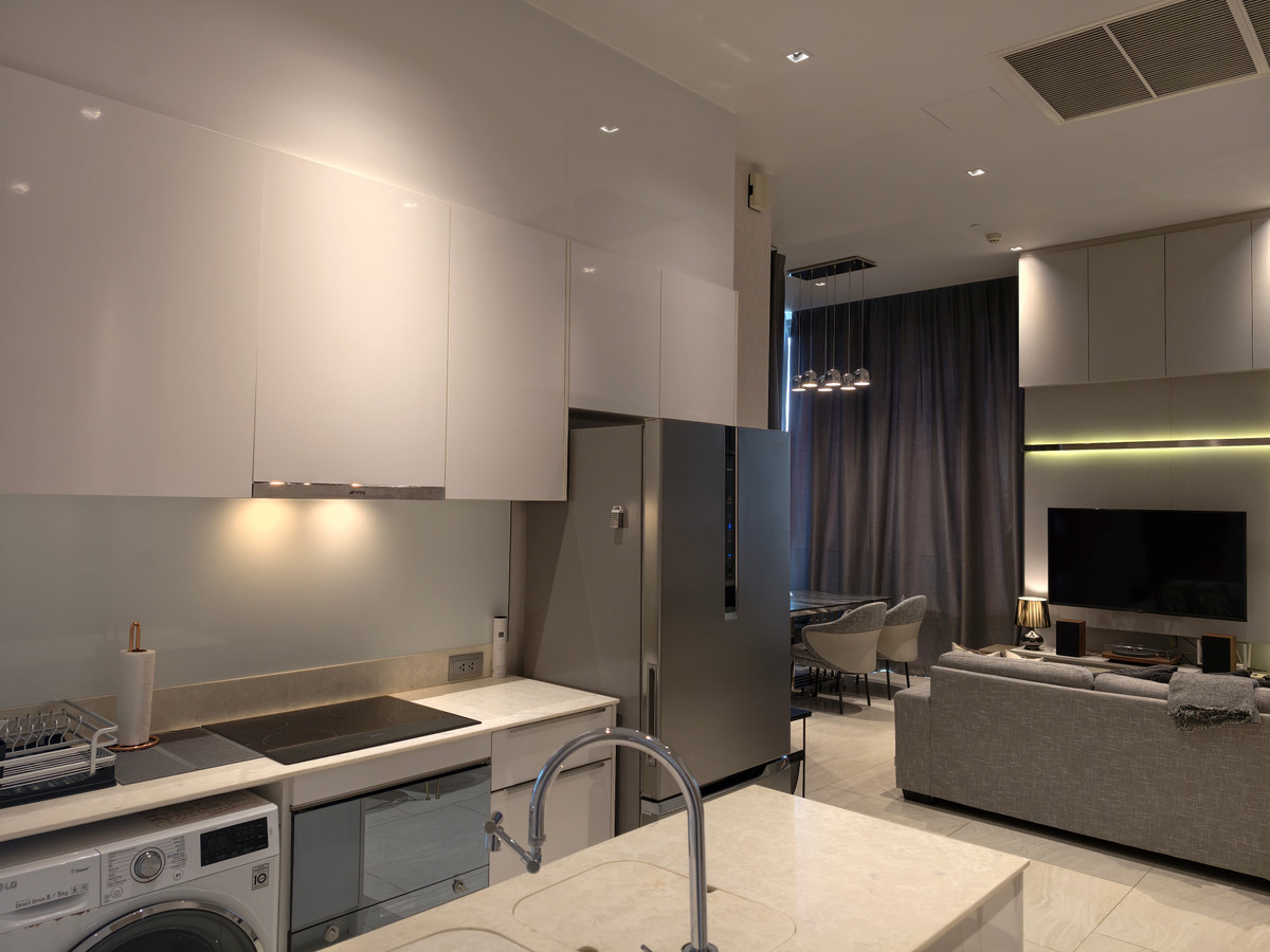 For RentCondoSilom, Saladaeng, Bangrak : ✨ High Floor | Mahanakhon View -- 2 beds