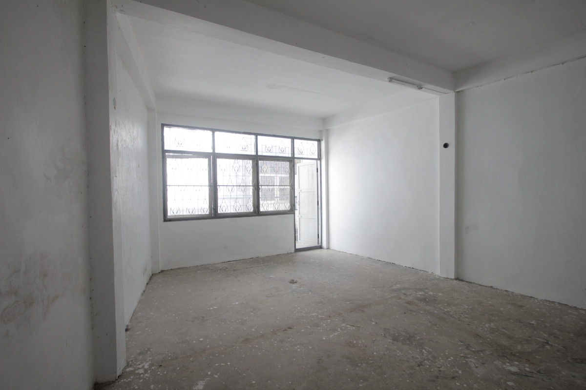 For SaleShop HouseRathburana, Suksawat : Suksawat Daokhanong Commercial Building Near Chom Thong Wutthakat BTS, 3 floors, additions, residential, warehouse, Rama 2 Expressway, Dao Khanong Market, price negotiable.