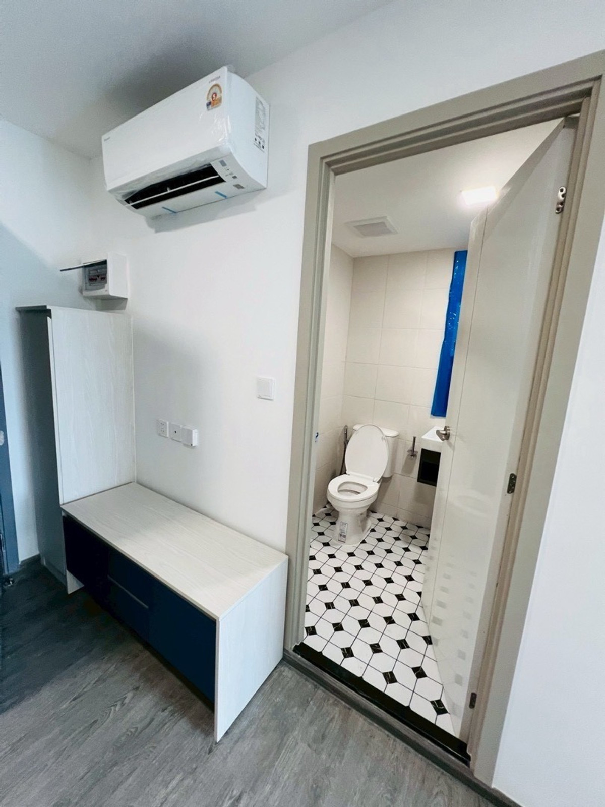 For RentCondoPathum Thani,Rangsit, Thammasat : Condo for rent, Kave Onederland 
 Thammasat Rangsit (with university shuttle)