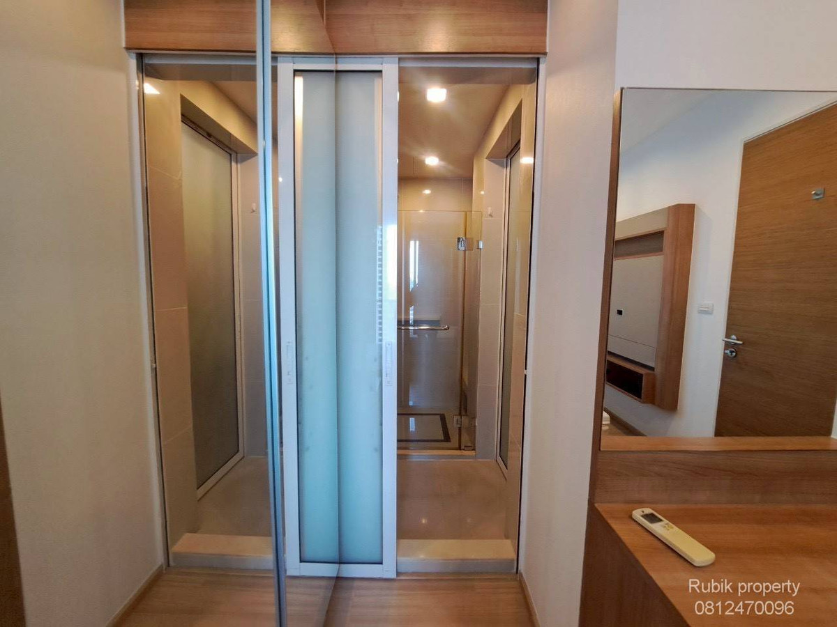 For RentCondoOnnut, Udomsuk : 🌟 Rhythm Sukhumvit 50 | For Rent RB1729 Condo located on Sukhumvit Road, near BTS On Nut, only 200 meters, convenient travel, with complete amenities.