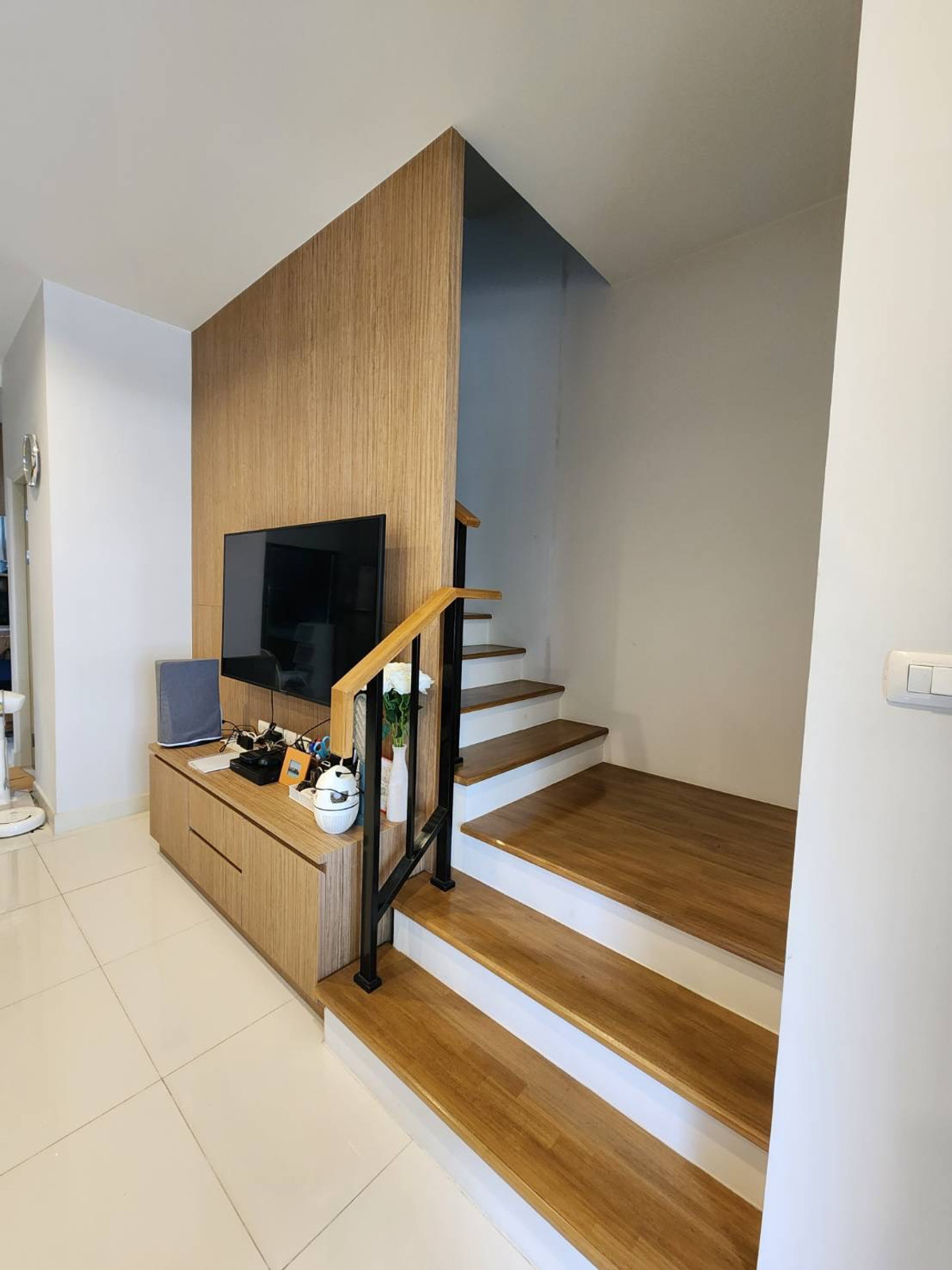 ขายบ้านพัฒนาการ ศรีนครินทร์ : ขาย  Baan Klang Muang Rama9 - Krungthepkreetha 3 ห้องนอน 18.10 ตร.วา 