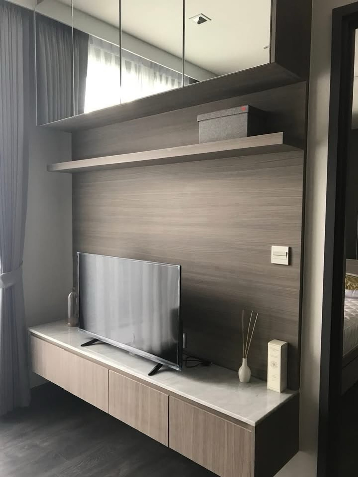 ให้เช่าคอนโดสุขุมวิท อโศก ทองหล่อ : ให้เช่า The edge sukhumvit 23 