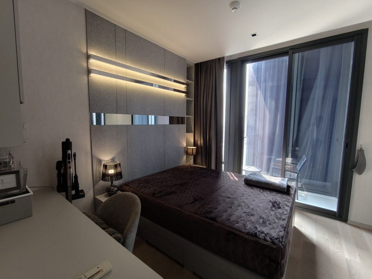 For RentCondoSilom, Saladaeng, Bangrak : ✨ High Floor | Mahanakhon View -- 2 beds