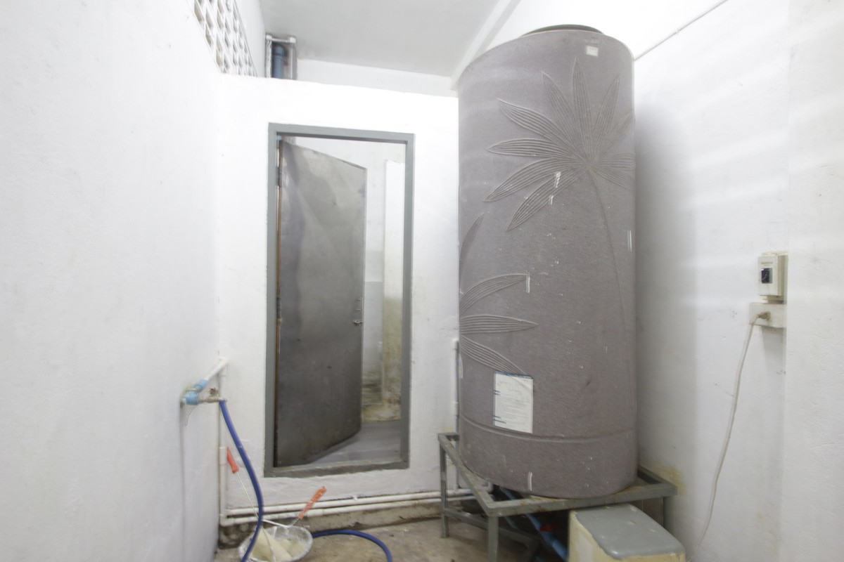 For SaleShop HouseRathburana, Suksawat : Suksawat Daokhanong Commercial Building Near Chom Thong Wutthakat BTS, 3 floors, additions, residential, warehouse, Rama 2 Expressway, Dao Khanong Market, price negotiable.