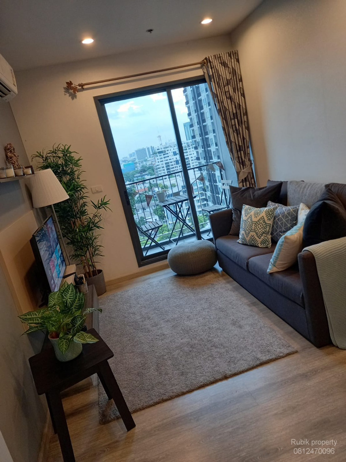 ขายคอนโดอารีย์ อนุสาวรีย์ : 🏢 ขายคอนโด Centric Ari Station – แต่งสวย ทำเลดี ใจกลางอารีย์ RB1724 โครงการคุณภาพ บนทำเลสุขุมวิท–พหลโยธิน ใกล้รถไฟฟ้า เดินทางสะดวกสุด ๆ