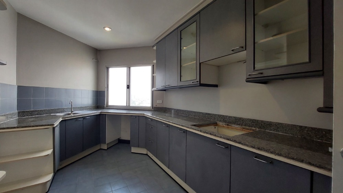 ให้เช่าคอนโดวงเวียนใหญ่ เจริญนคร : ให้เช่า คอนโด  Saichol Mansion  4 ห้องนอน ย่านเจริญนคร – คลองสาน ใกล้ ICONSIAM