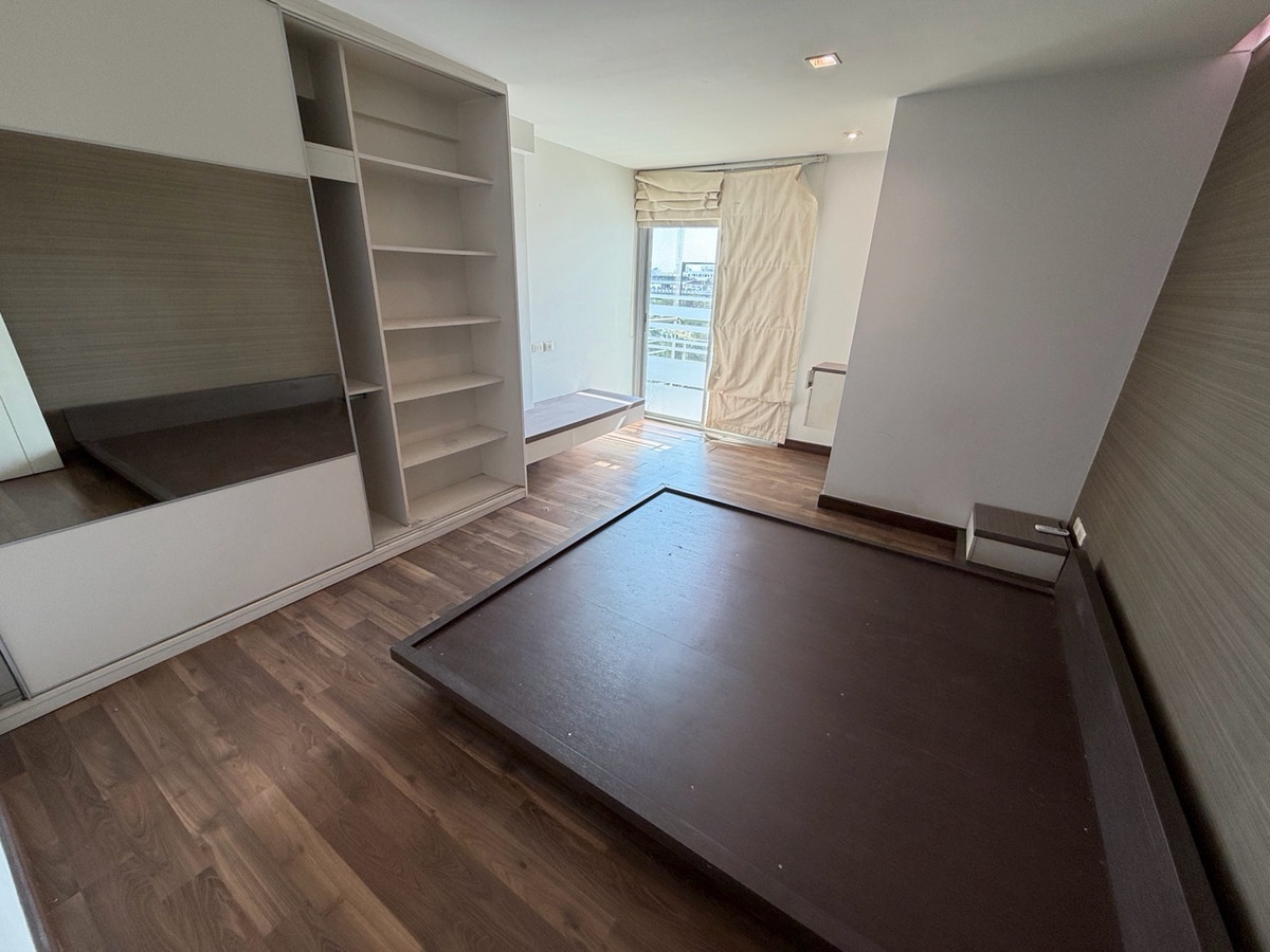 For RentCondoOnnut, Udomsuk : ✨ The Room 79 – Big room, hard to find.