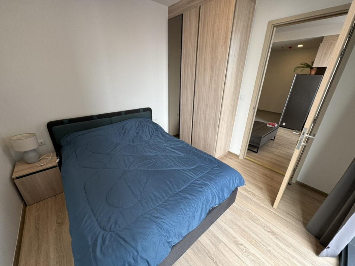 For RentCondoRatchathewi,Phayathai : ✨ For rent XT Phayathai, beautiful room, high floor, open view, in the heart of the city, ready to move in! ✨Near both BTS Phaya Thai and Airport Rail Link Phaya Thai.